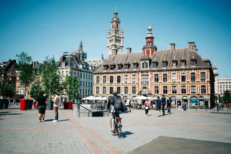 Wisata Lille Kota Seni, Festival, dan Arsitektur Flandria